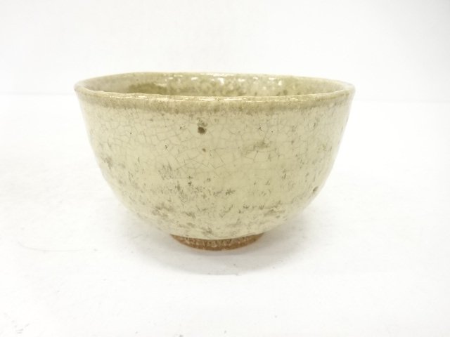 JAPANESE TEA CEREMONY / TEA BOWL CHAWAN / ASH GLAZE 